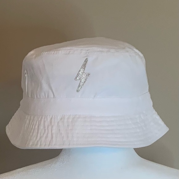 Accessories - White Bucket Hat with Embroidered Silver Light Bolt Brand New Sz OS